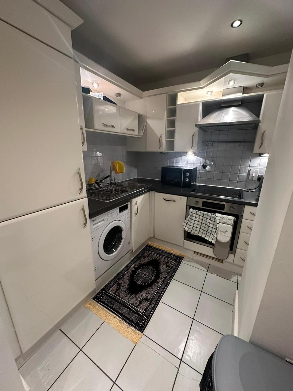 Cozzy Apartament Londra